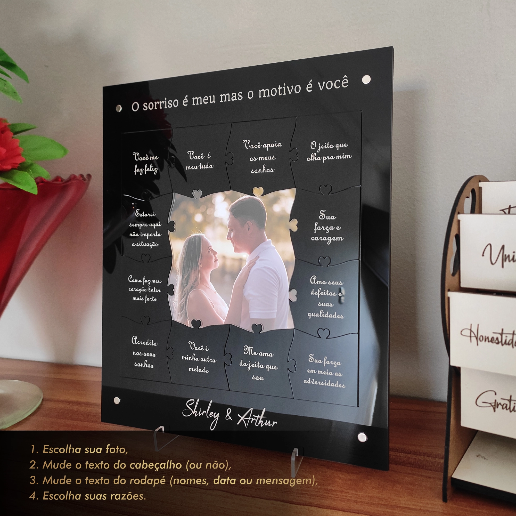 Quadro com 12 Mensagens em forma de Puzzle Preto