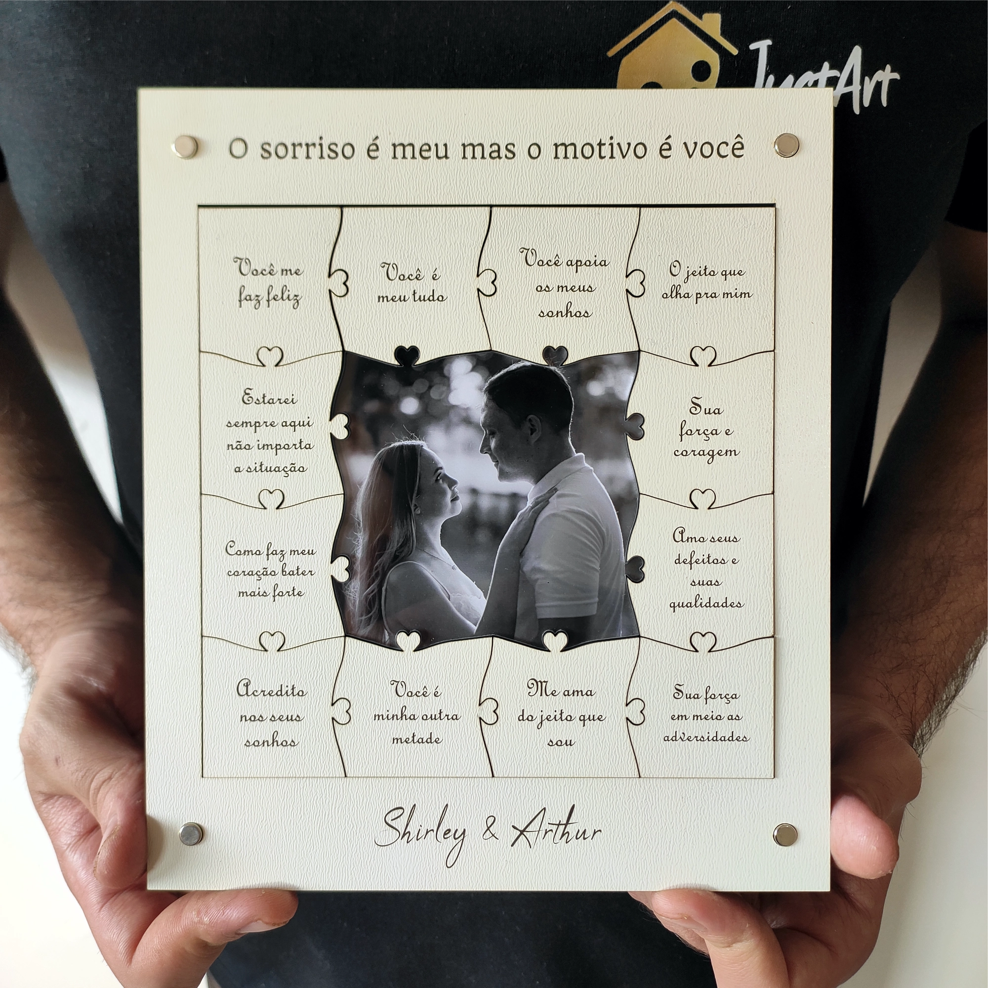 Quadro com 12 Mensagens em forma de Puzzle Branco