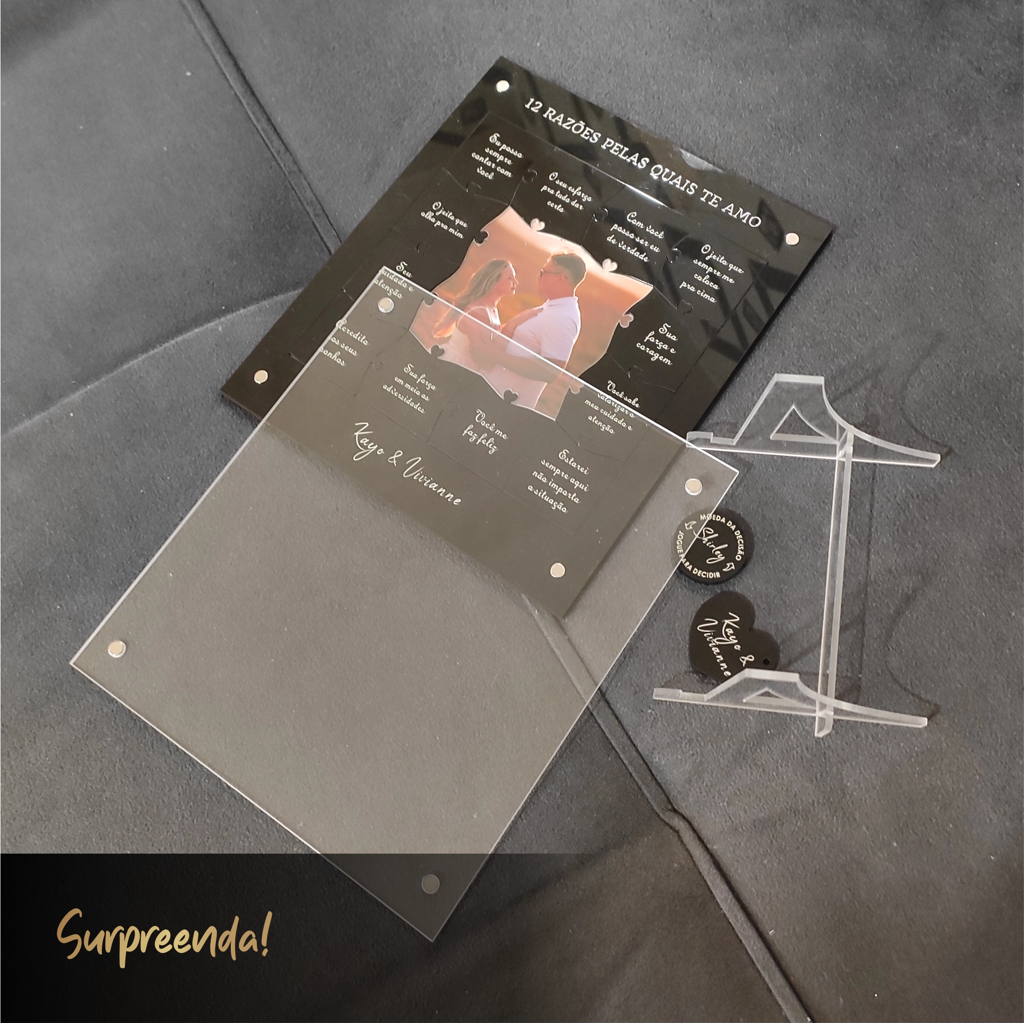 Quadro com 12 Mensagens em forma de Puzzle Preto